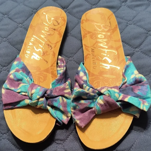 Blowfish Purple and Blue Tie Dyed Slide Sandals with Bow, New Without Tags - Picture 1 of 3